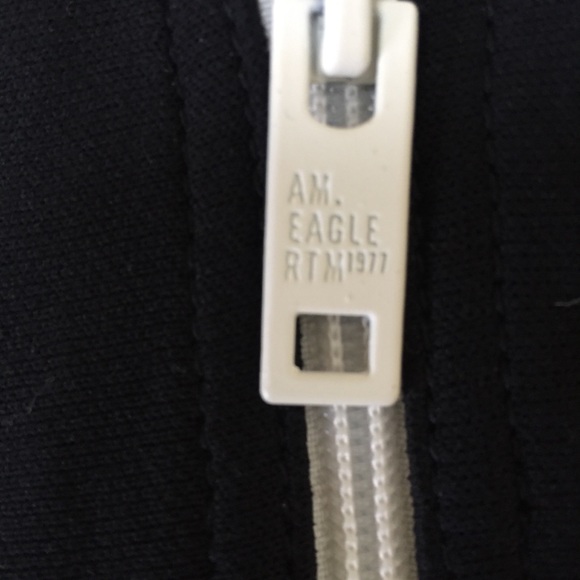 LAST CALL American Eagle zip up- NWOT - size XL - Picture 2 of 7
